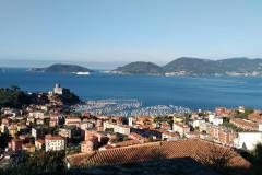 CASTELLO_DI_LERICI_E_GOLFO_DEI_POETI