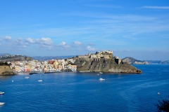 Island-Tourism-Mediterranean-Italy-Procida-3916980